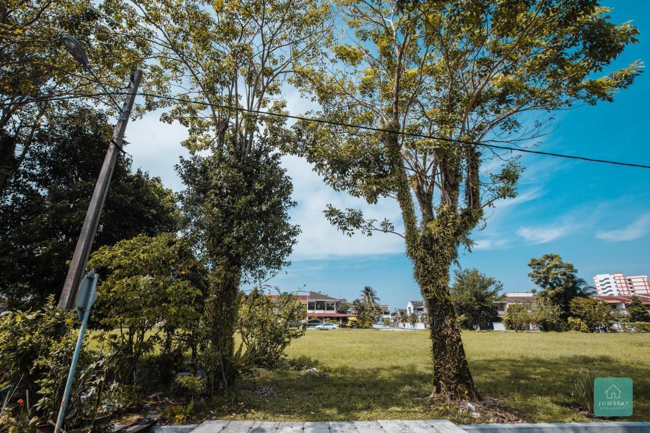 Jomstay Muji 19 & 7 Inn Ipoh Garden 8-10 Pax Luaran gambar