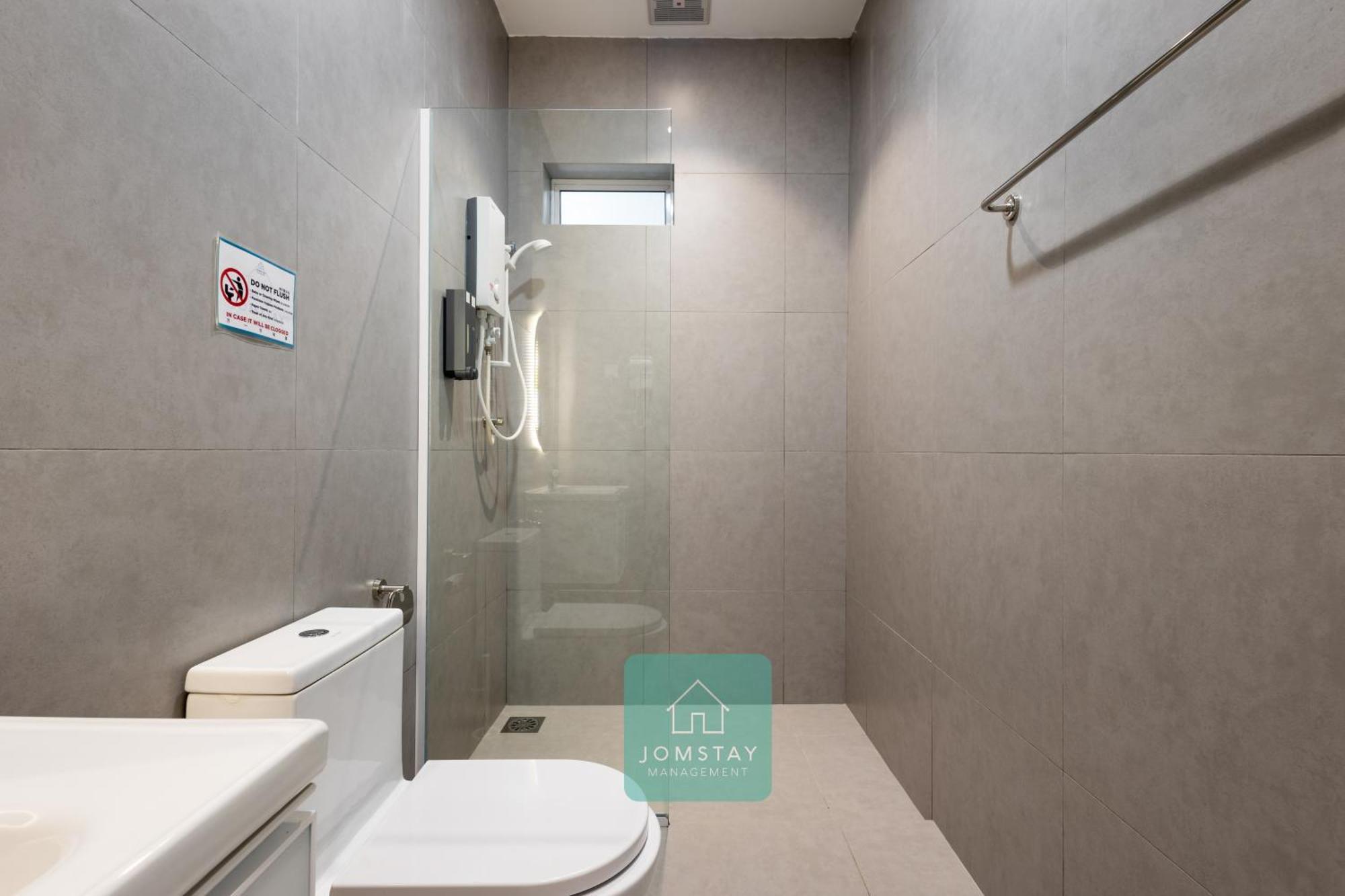 Jomstay Muji 19 & 7 Inn Ipoh Garden 8-10 Pax Luaran gambar